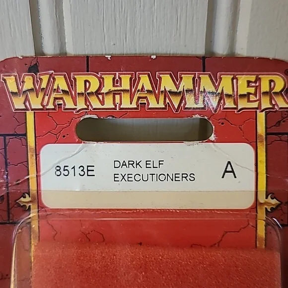 NIB Vintage Warhammer Dark Elf Executioners - Picture 4 of 6